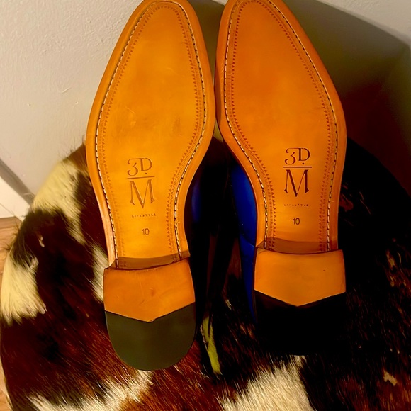 Indigo Blue Wingtip Shoes.. New without original box never been worn. - Picture 3 of 4